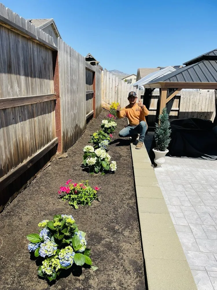 Custom residential landscaping near you in Salinas, CA by Zelaya’s Landscaping