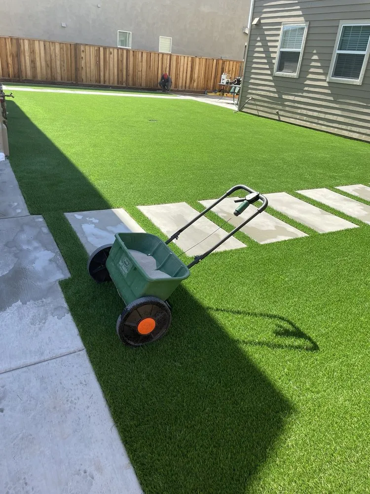 Trusted outdoor landscaping experts serving Salinas, CA - Zelaya’s Landscaping