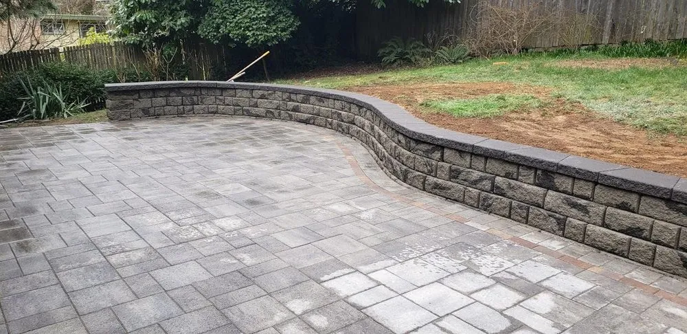Reliable yard maintenance in Mountlake Terrace, WA - Zeledon Pavers Patio