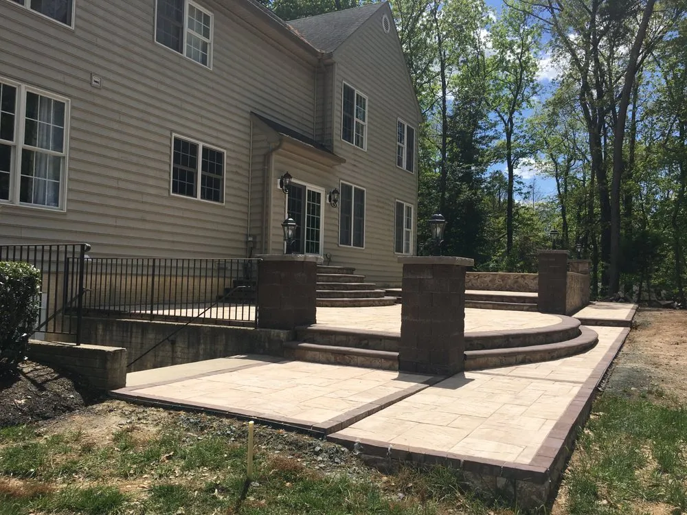 Professional landscape design for homes in Hanover, MD by Zelidon Landscaping