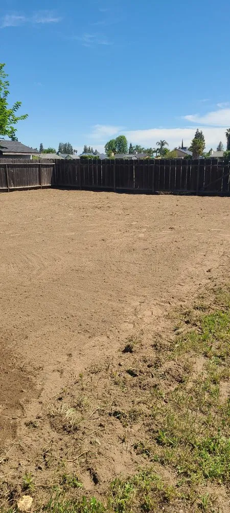 Local lawn care service experts serving Atwater, CA - Zen Scape