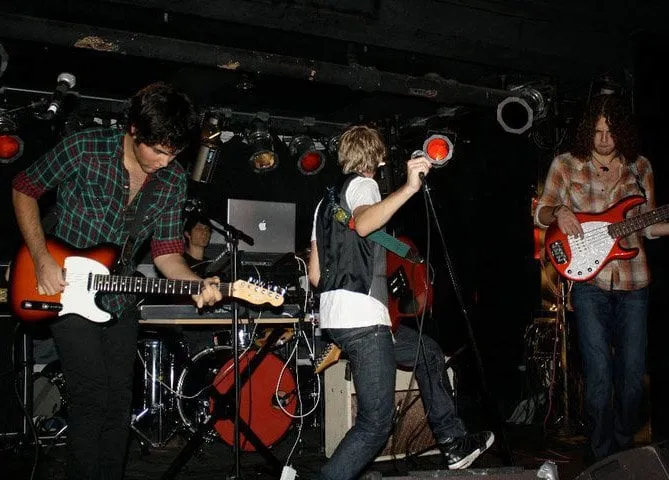 Reliable lawn care service experts serving Atwater, CA - Zen Scape