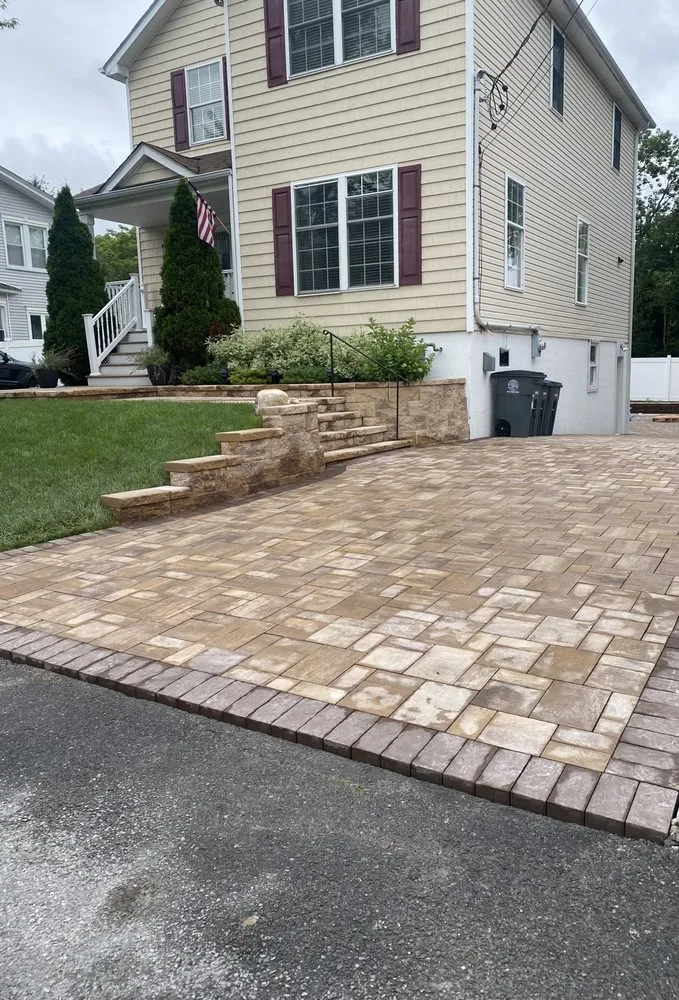 Custom garden landscaping in New Rochelle, NY by Zepeda Brothers