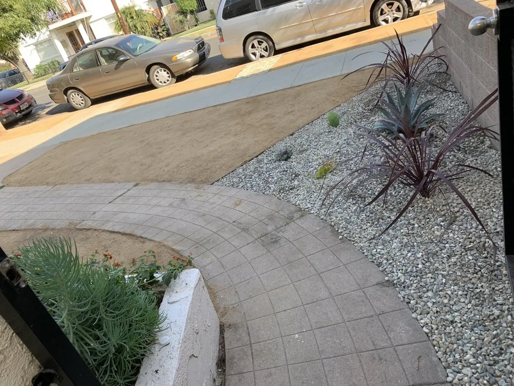 Trusted residential landscaping experts serving Long Beach, CA - Zepeda Landscaping and 24hr Irrigation Service
