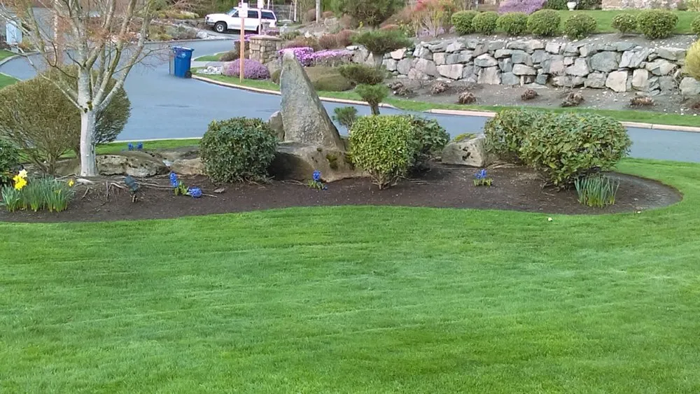 Expert garden landscaping in Renton, WA by Zepeda Landscaping