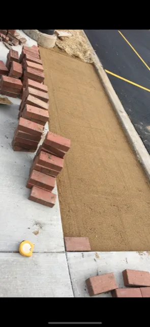 Affordable lawn care service experts serving Des Plaines, IL - Zerafin Landscaping