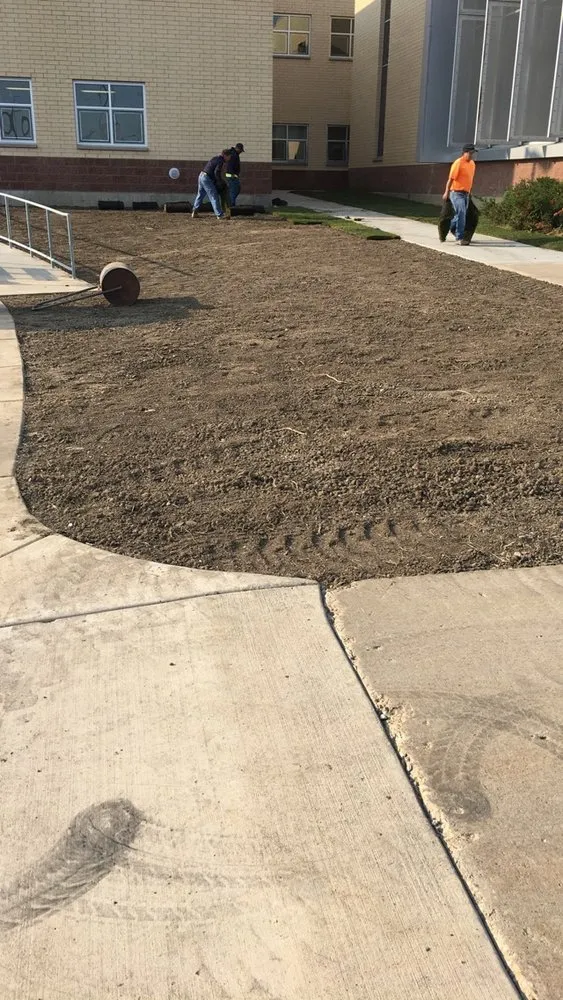 Expert residential landscaping experts serving Des Plaines, IL - Zerafin Landscaping