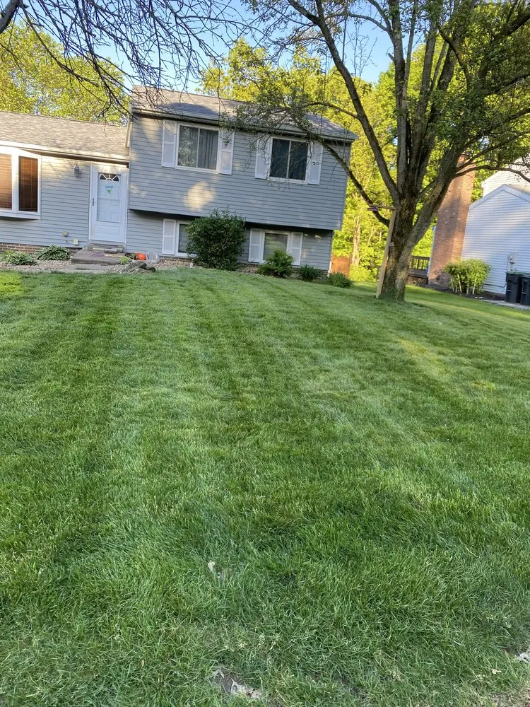 Local garden landscaping for residential properties across Cranberry Twp, PA - Zero Turn Heroes