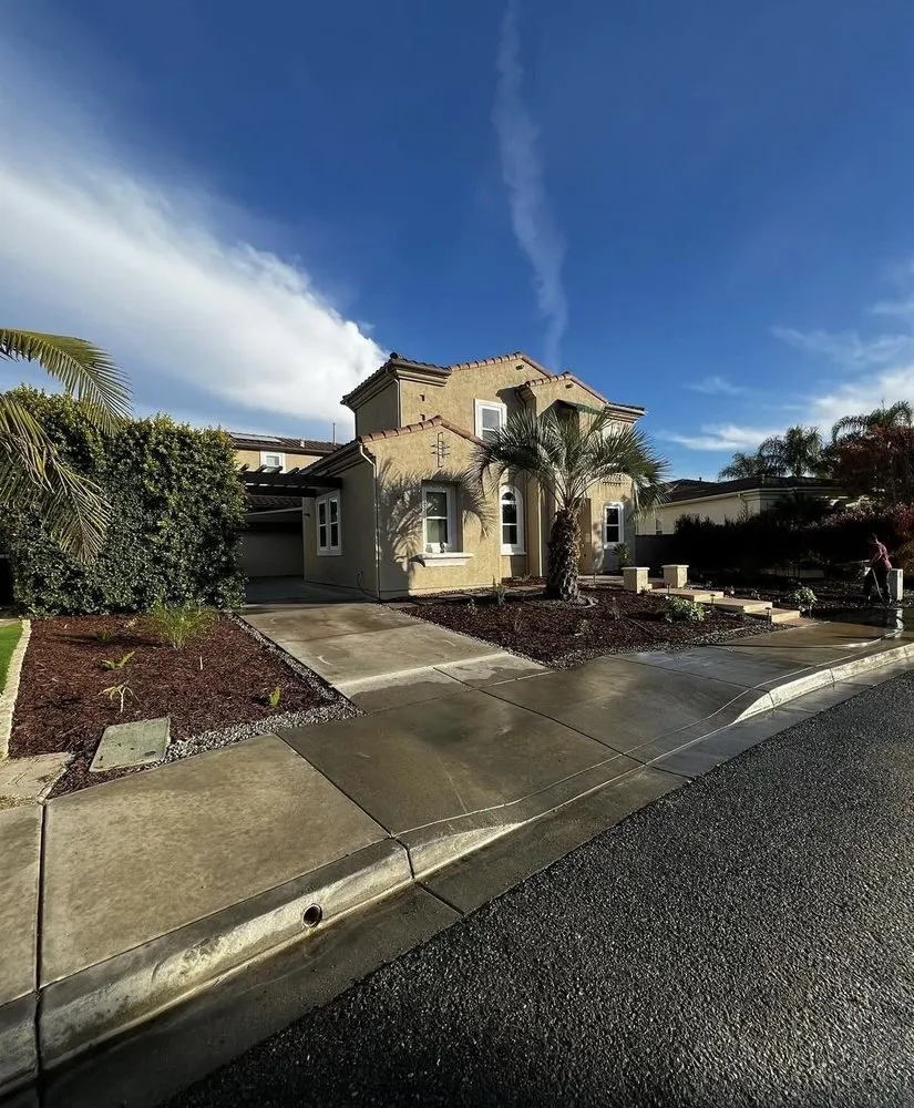 Professional landscape design in San Fernando Valley, CA by Zeros Landscape & Hardscape