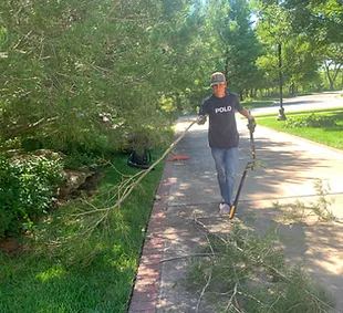 Custom lawn mowing service in Lawrence, KS by Zerr Management