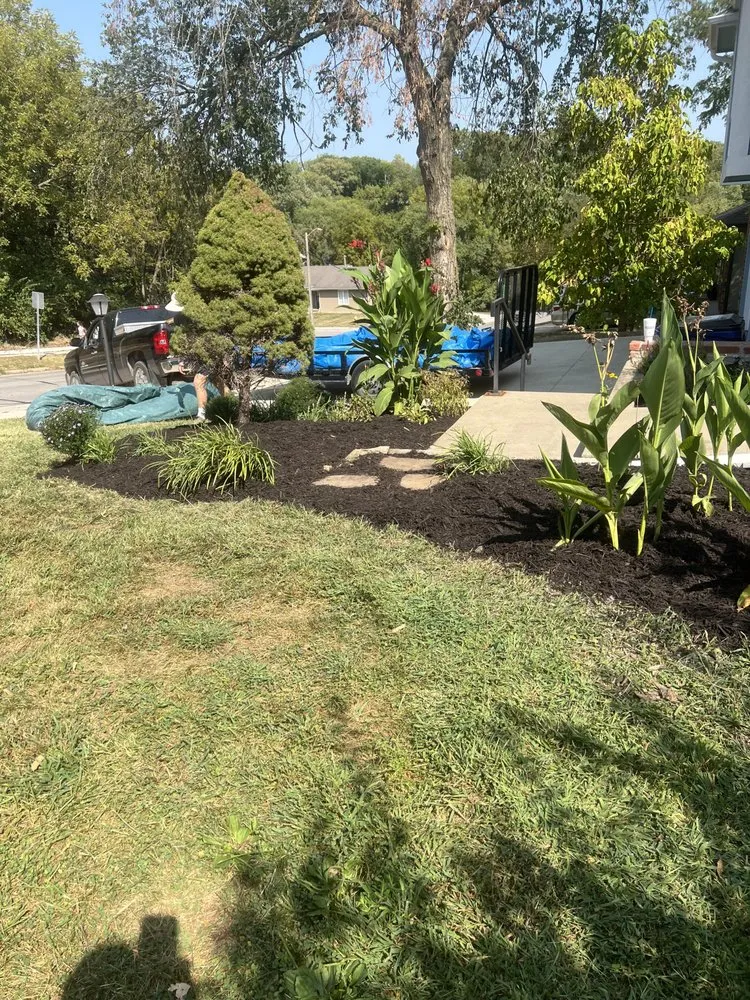 Affordable residential landscaping experts serving Lawrence, KS - Zerr Management