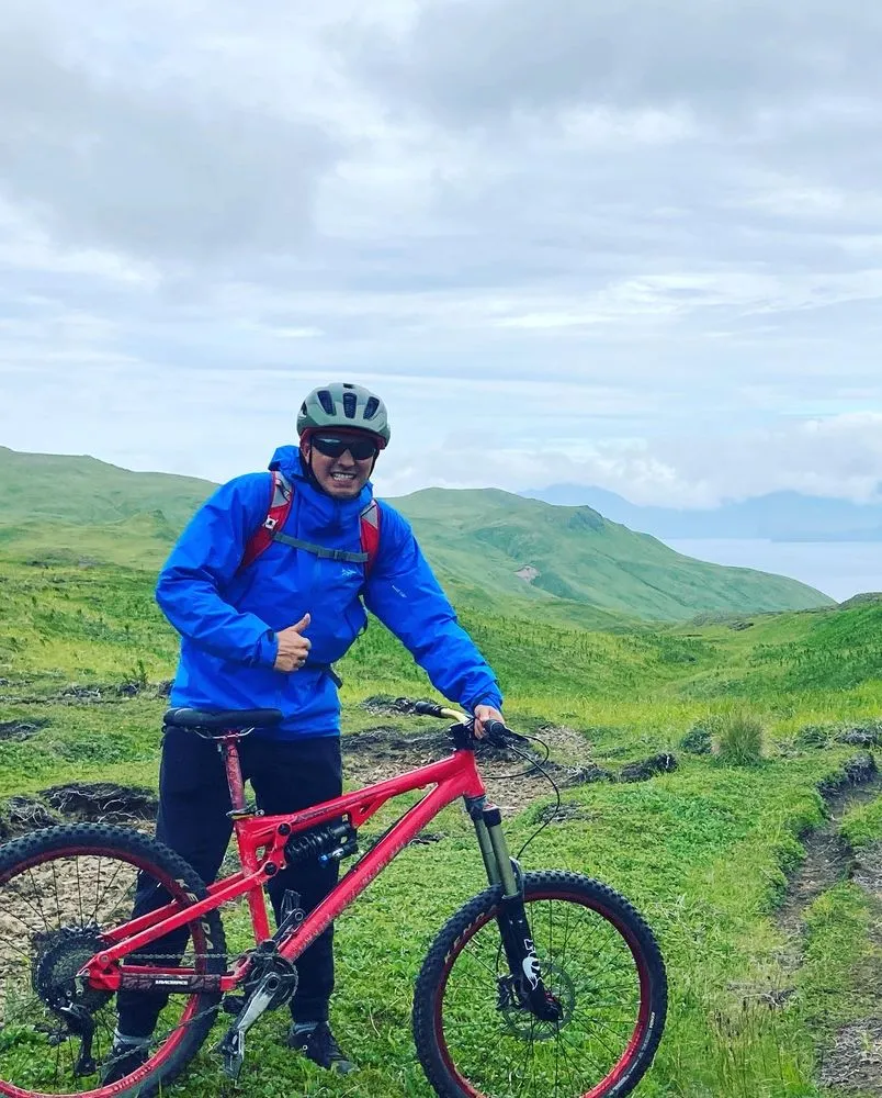 Expert yard maintenance for year-round maintenance across Urban Honolulu, HI - Zesty cleaning