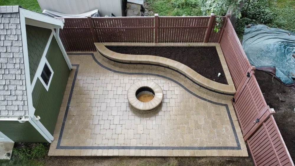 Custom residential landscaping for year-round maintenance in Elgin, IL by ZGreen Landscape