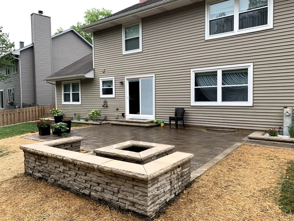 Top-rated garden landscaping in Elgin, IL by ZGreen Landscape