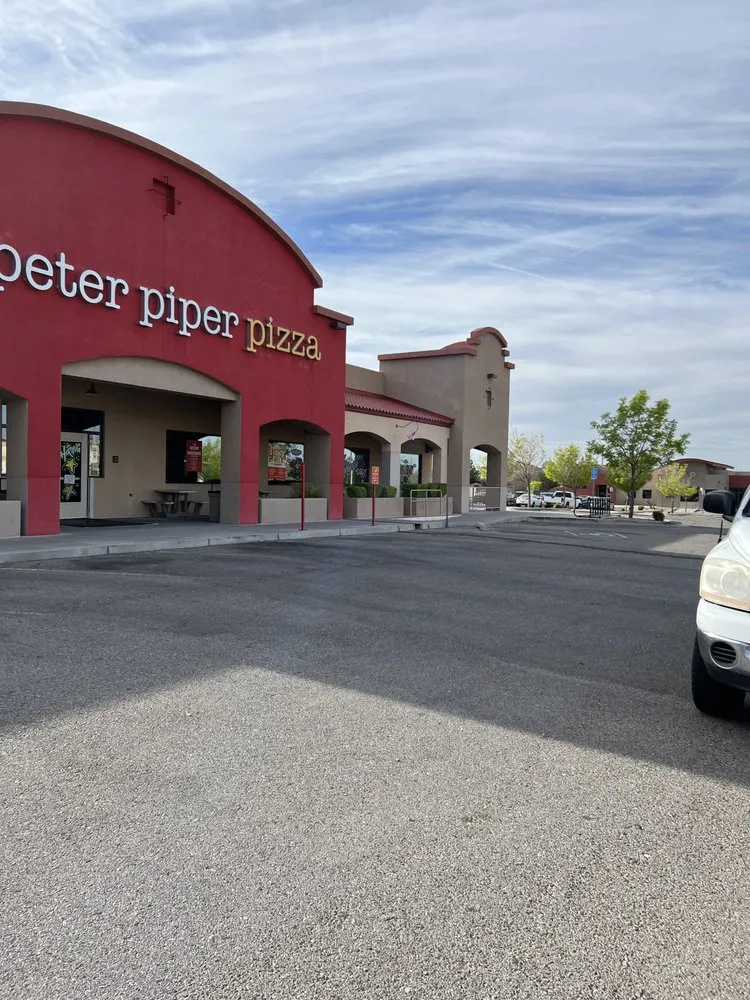 Top-rated lawn mowing service for homes in Albuquerque, NM by Zia pressure cleaning