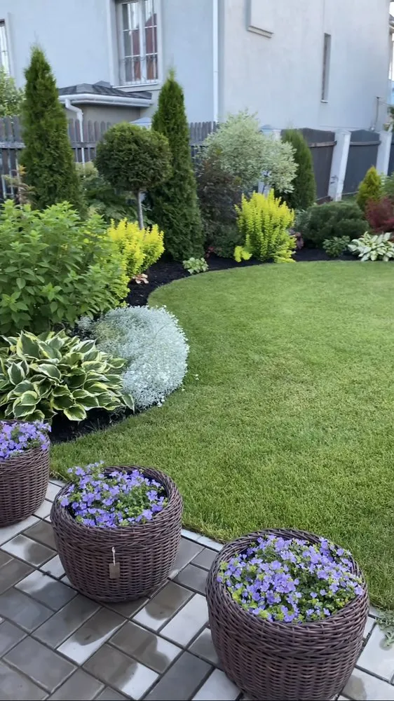 Top-rated lawn mowing service in Cumming, GA - Ziba Landscaping