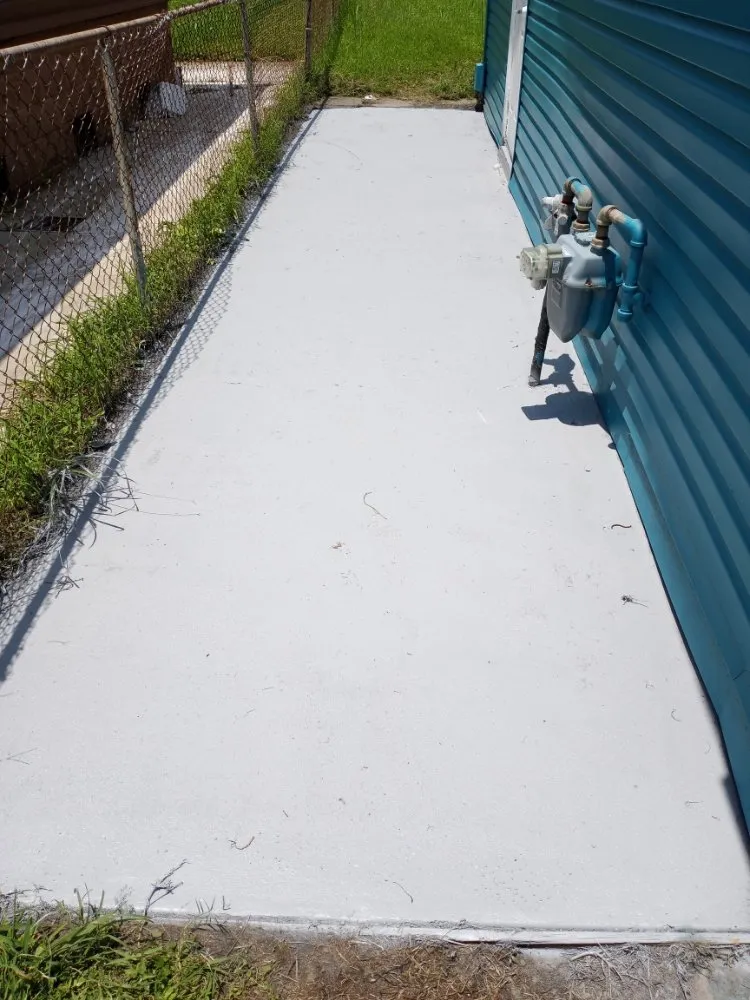 Affordable landscaping services with custom design in New Orleans, LA by Ziggy Lawn Service