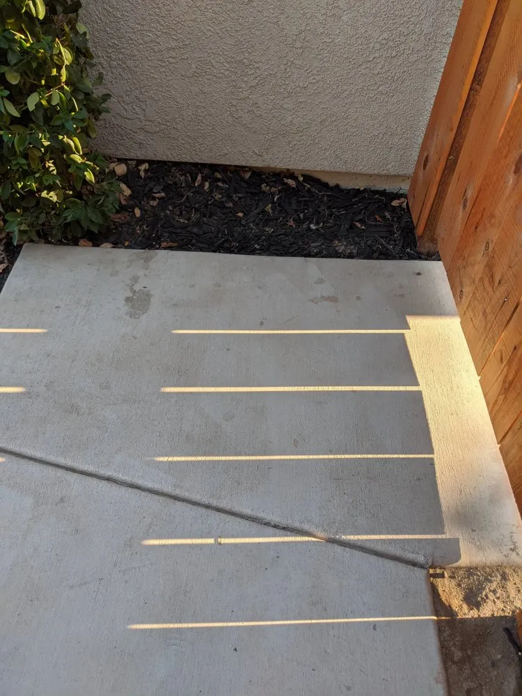 Top-rated lawn mowing service in Lodi, CA - Zinfandel Landscaping & Maintenance