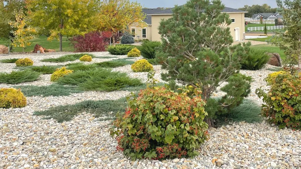 Trusted lawn mowing service with custom design in Middleton, ID by Zing Services