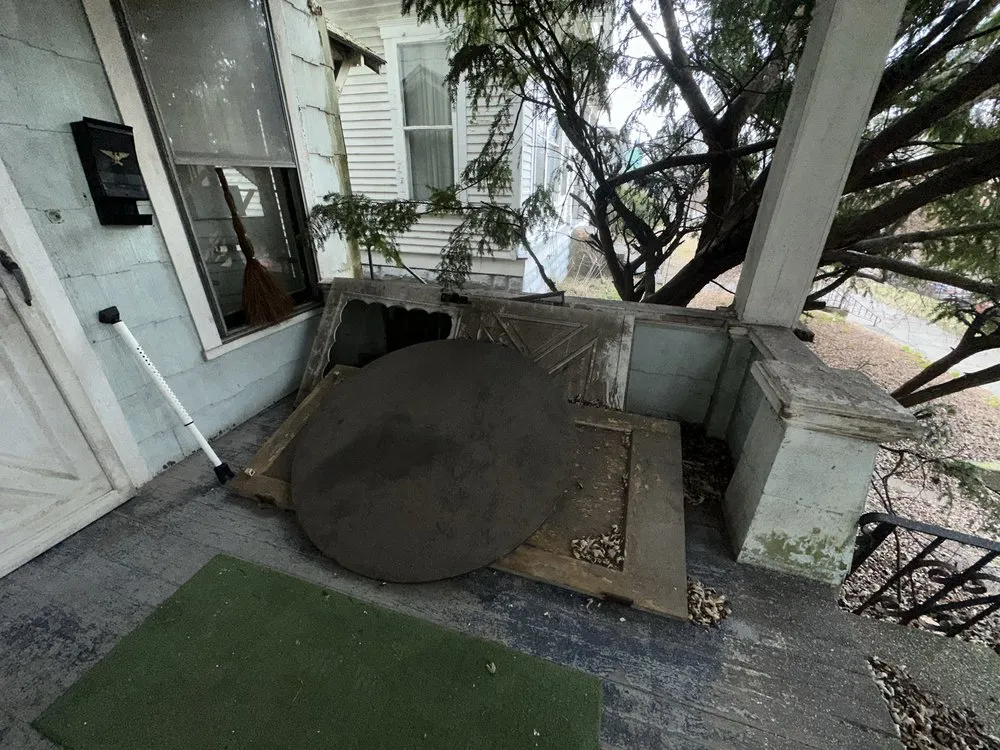 Local outdoor landscaping experts serving Beverly, OH - Zinth Junk Removal