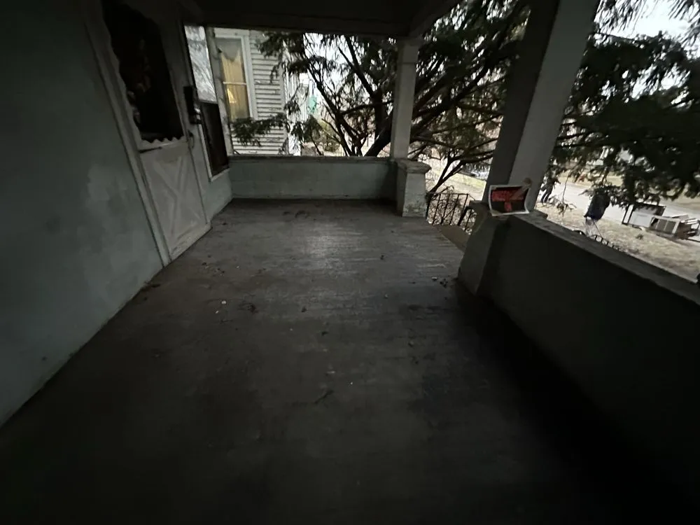 Top-rated lawn mowing service in Beverly, OH - Zinth Junk Removal