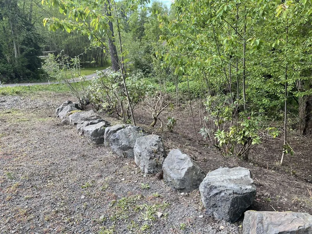 Custom residential landscaping experts serving Lynnwood, WA - Zion Landscaping and Construction Services