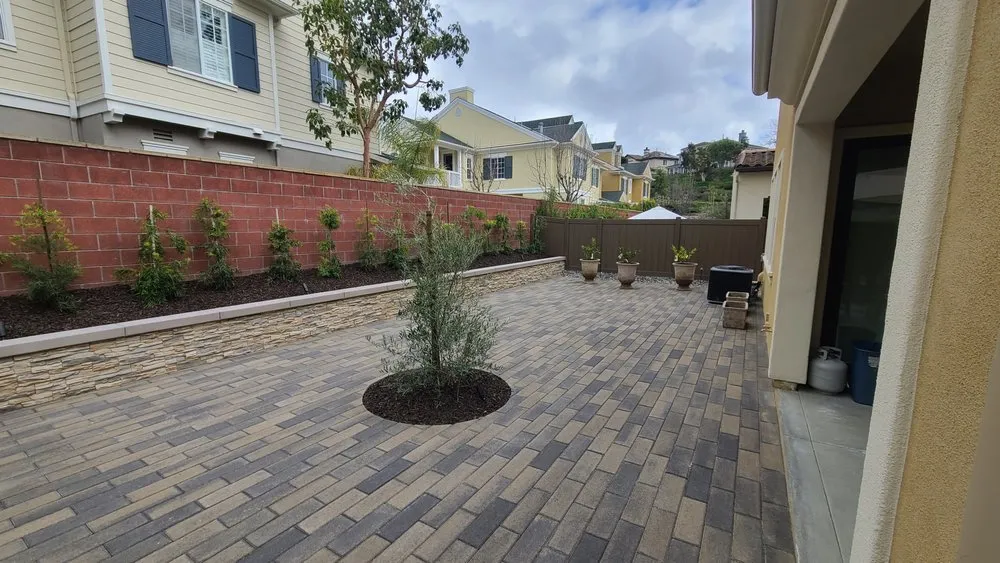 Trusted lawn mowing service experts serving Irvine, CA - Zion Landscaping