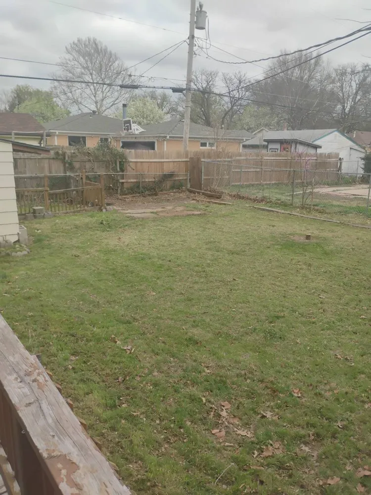 Reliable lawn care service experts serving Wichita, KS - Zips Grass and Gutters