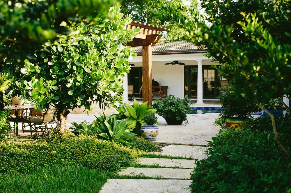 Professional lawn mowing service in Southwest Ranches, FL - Zito Landscape Design