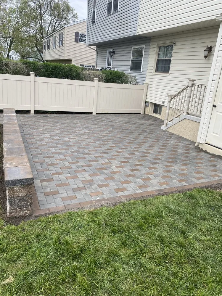 Reliable landscaping services experts serving Havertown, PA - Zizzlo Landscaping & Hardscaping