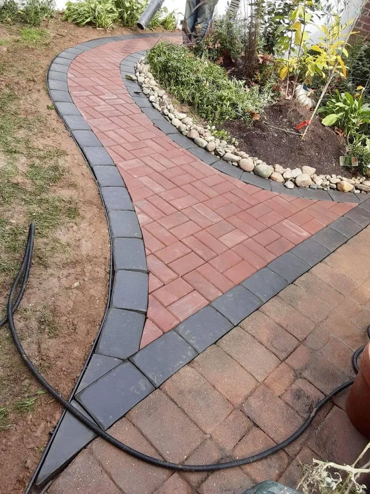 Affordable yard maintenance for residential properties across Havertown, PA - Zizzlo Landscaping & Hardscaping