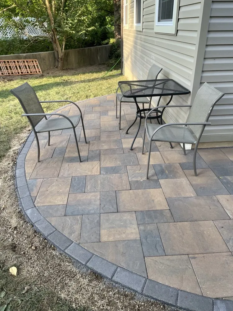 Custom yard maintenance in Havertown, PA - Zizzlo Landscaping & Hardscaping