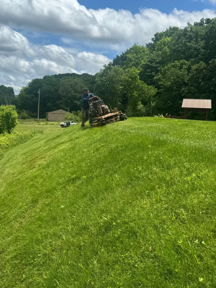 Expert garden landscaping near you in La Vergne, TN by Z&M Landscaping