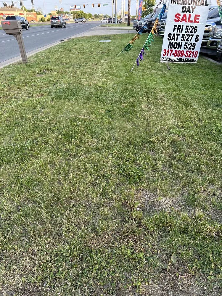 Affordable yard cleanup service with custom design in Greenwood, IN by Z&M Lawncare