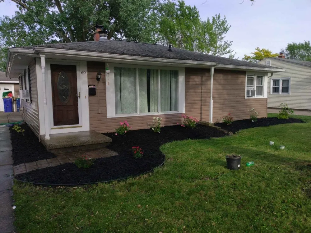 Reliable residential landscaping experts serving Niagara Falls, NY - ZNC Lawn Service