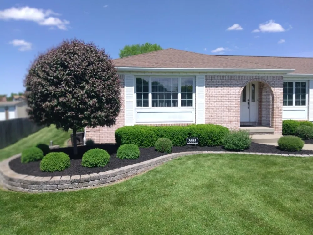 Professional lawn mowing service for homes in Niagara Falls, NY by ZNC Lawn Service