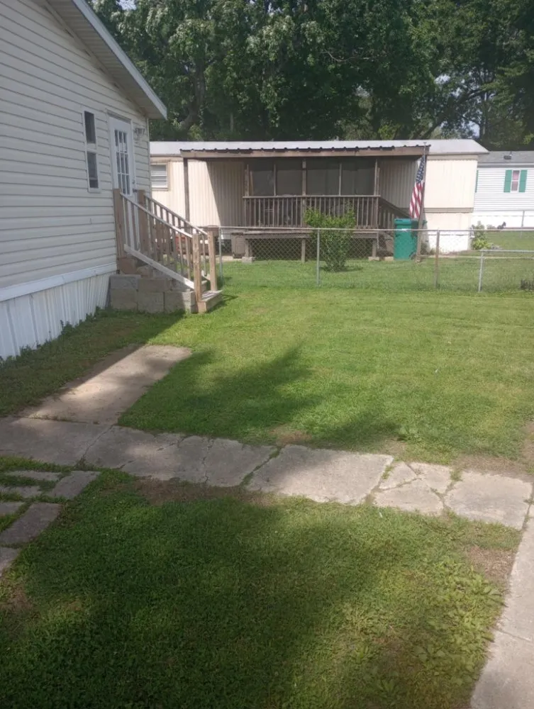 Top-rated residential landscaping in Louisville, KY - Zombie Lawning