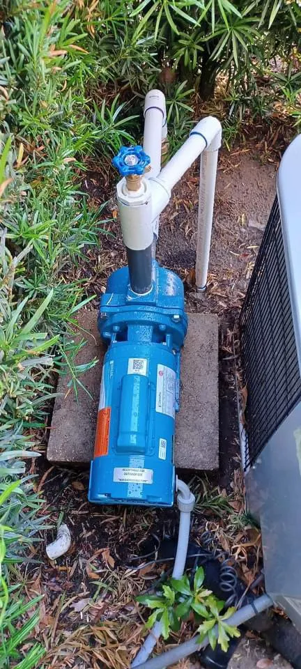 Professional residential landscaping for homes in Stuart, FL by Zone lawn services