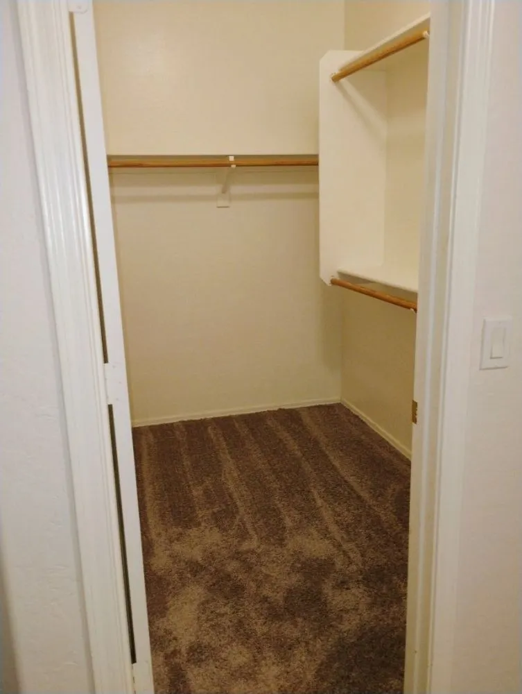 Trusted yard maintenance for residential properties in Eloy, AZ by Zos Yard and Maintenance