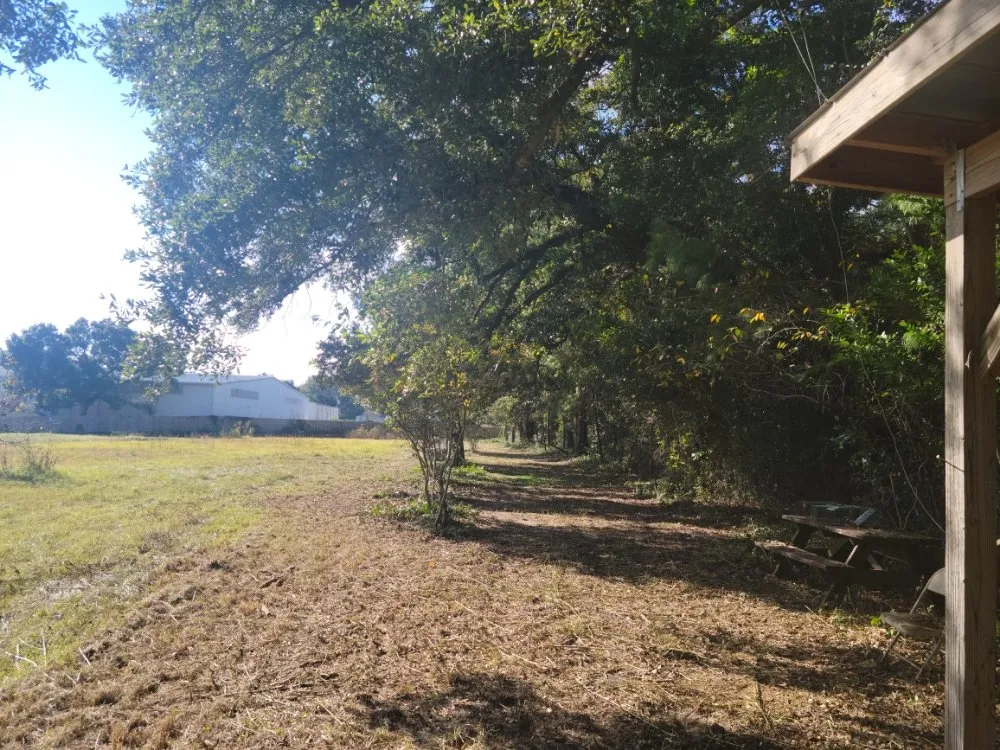 Reliable landscaping services experts serving Navarre, FL - ZR Lawn Pros