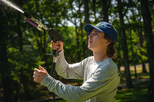 Z's Exterior Services Logo