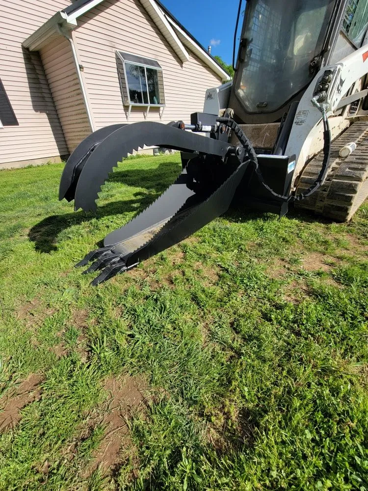 Local landscape design with custom design in Smithville, TN by Z's Land Management & Mulching