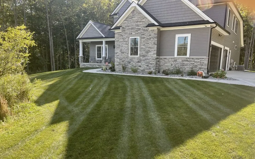 Expert lawn care service in North Royalton, OH - Zscape Horticulture