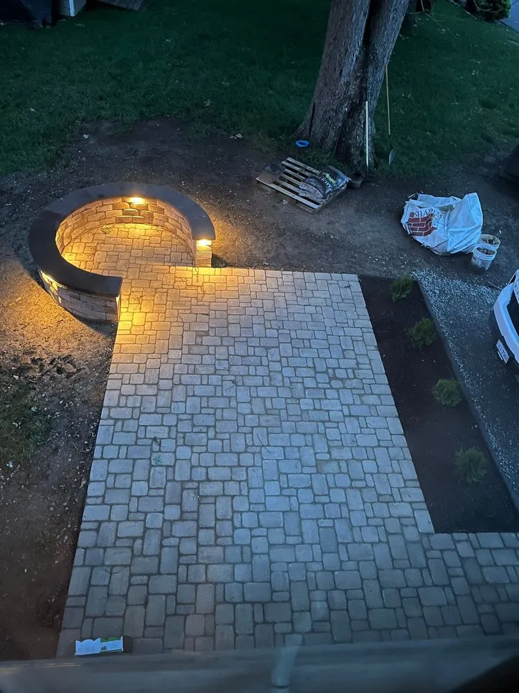 Reliable yard cleanup service with custom design in Jetersville, VA by Zualva Family Landscape