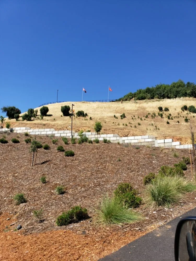 Affordable yard maintenance for beautiful yards in Copperopolis, CA by Zukes Maint