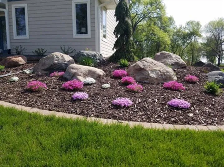 Custom yard maintenance for beautiful yards across Wanamingo, MN - Zumbro Valley Landscaping