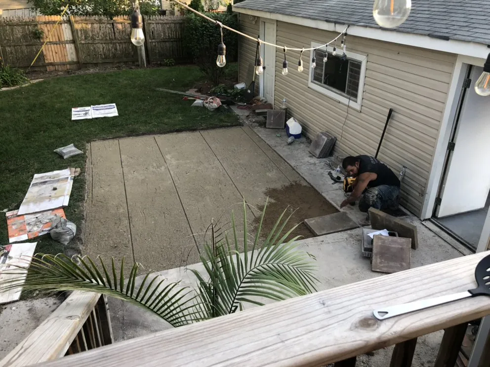 Expert yard maintenance with custom design in Bolingbrook, IL by Zuniga Landscaping