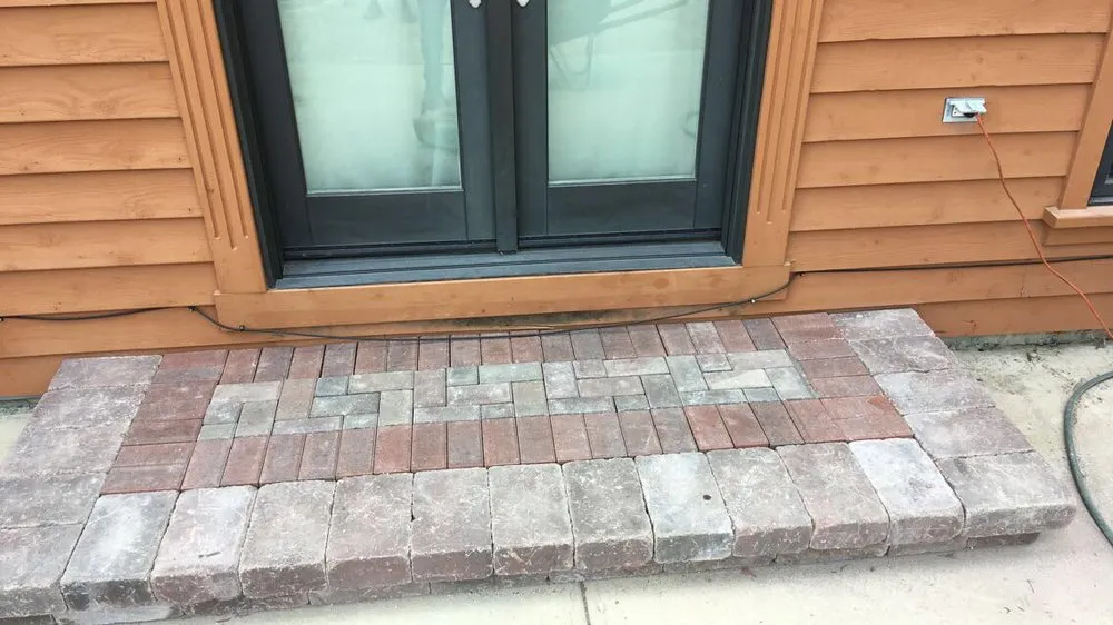 Custom outdoor landscaping for residential properties in Bolingbrook, IL by Zuniga Landscaping