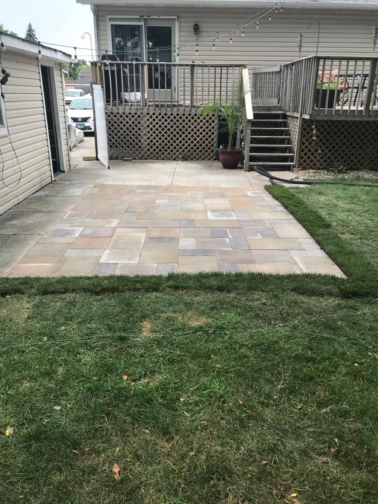 Local yard maintenance in Bolingbrook, IL - Zuniga Landscaping