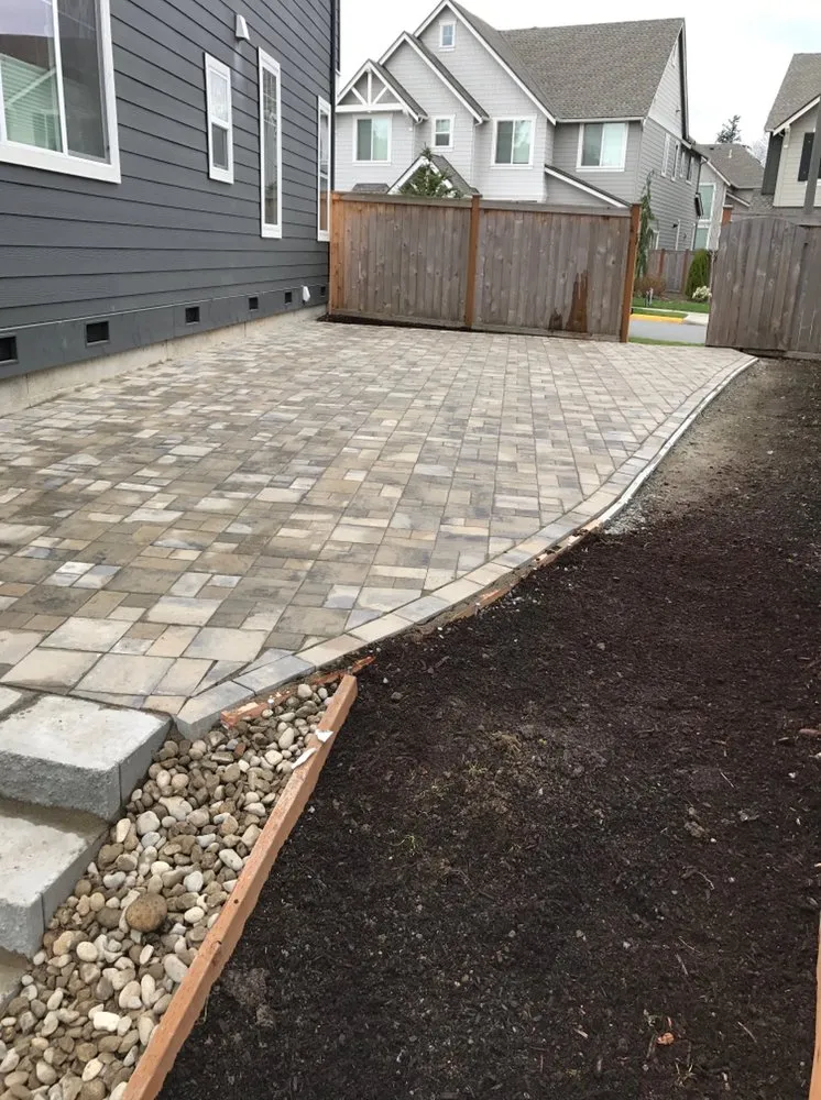 Custom lawn care service experts serving Monroe, WA - Zuniga Landscaping